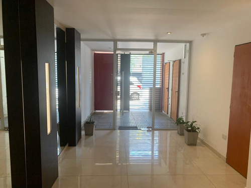 Venta Departamento Monoambiente Parque Patricios Con Sum