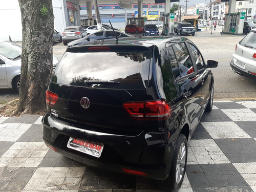 Imagem 8 de 9 de Volkswagen Fox 2018 1.6 Connect Total Flex 5p