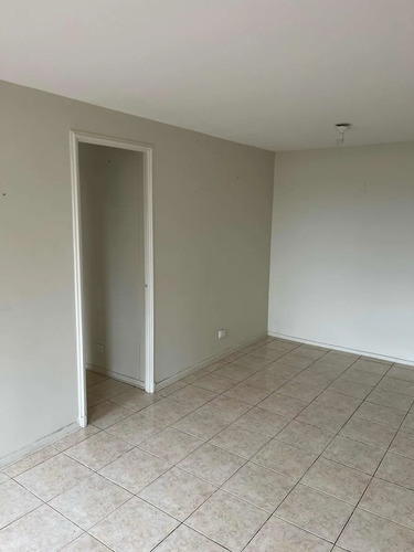 Departamento En Condominio Raúl Labbe