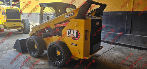Mini Cargador Cat 262d