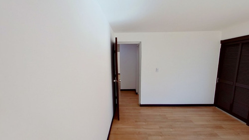 Imagen 16 de 24 de Venta De Apartamento En Ciudad Salitre