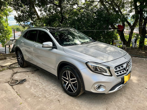 Imagen 14 de 20 de Mercedes Benz Gla 200
