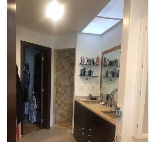 Imagen 17 de 26 de Acogedora Casa En Venta En Calle Cerrada Con Vigilancia