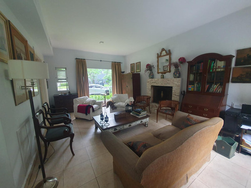 Casa En Venta 4 Dormitorios En Barrio Senderos 2, Pilar