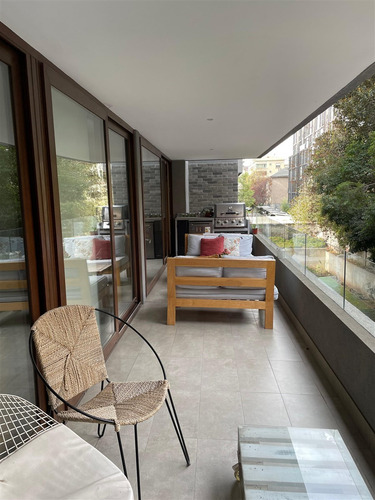 Departamento En Arriendo De 2 Dorm. En Providencia