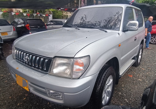 Toyota Prado 2.7 Sumo