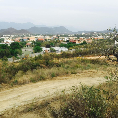 Terreno En Venta En Valle Alto En Monterrey