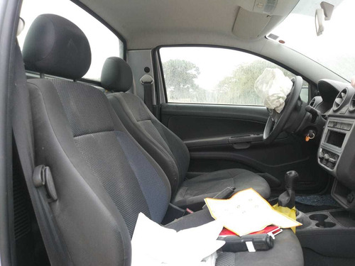 Imagem 4 de 12 de Sucata Volkswagen Saveiro 1.6 2016- Retirada De Peças