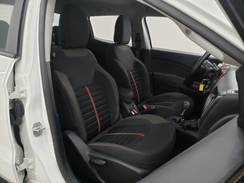 Fiat Toro 1.8 16v Freedom Flex 4x2 Aut. 4p