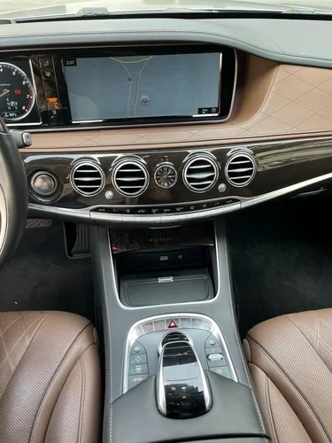 Mercedes-Benz Maybach 6.0600 Maybach At