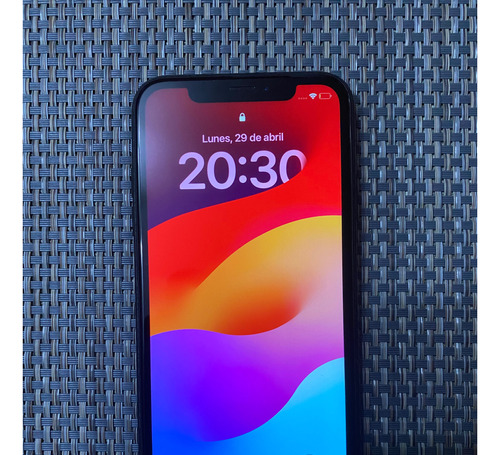 iPhone XR 64gb