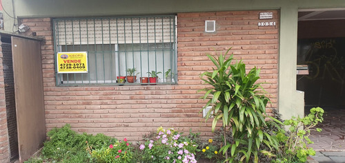 Imagen 2 de 11 de Dpto En Venta De 2 Amb. En P.b, Con Cochera, San Andres