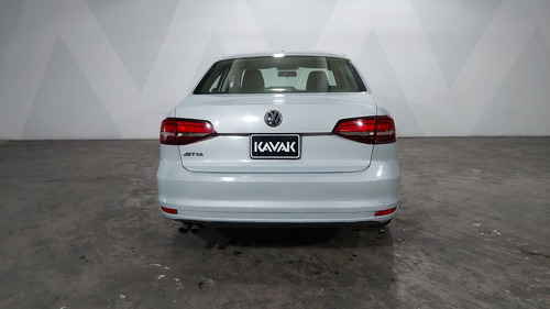 Volkswagen Jetta 2.0 Mt