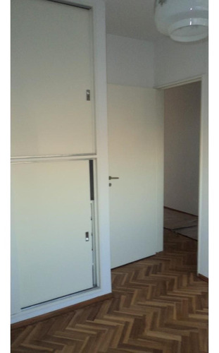 Imagen 6 de 6 de Regio Departamento De 3 Ambientes Sobre Av. Rivadavia