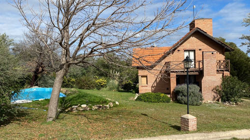 Chalet Alakush En Alquiler Para 6 Personas. Reservá Hoy - Promo Inv. Merlo, S. Luis, Country Chumamaya . Seguridad Las 24 Hs. Vista A Las Sierras Y Valle De Conlara. Amplio Parque Con Piscina.