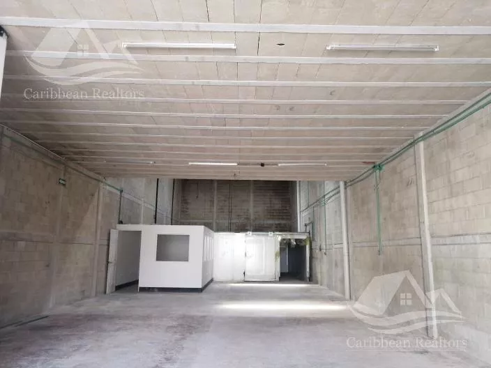 Bodega Industrial En Renta En Cancún Lzj6987