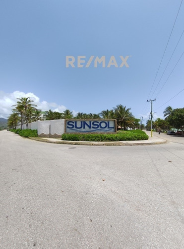 Invierte En Un Negocio Seguro Con Hotel Al 80% Construido En Playa El Cardón, Antolín Del Campo, Isla De Margarita, Nueva Esparta - Cod. 0385