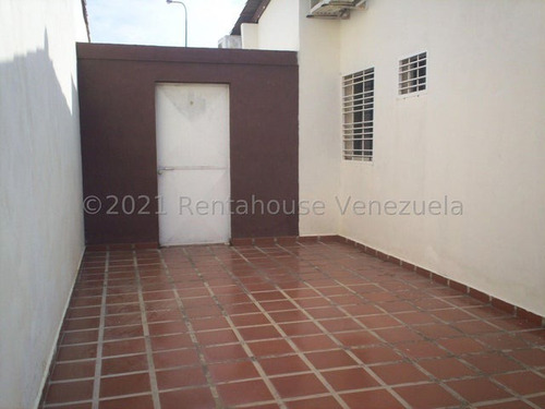 Imagen 9 de 30 de °!casa En Venta En La Piedad Norte, Lara 23-21014 Ac