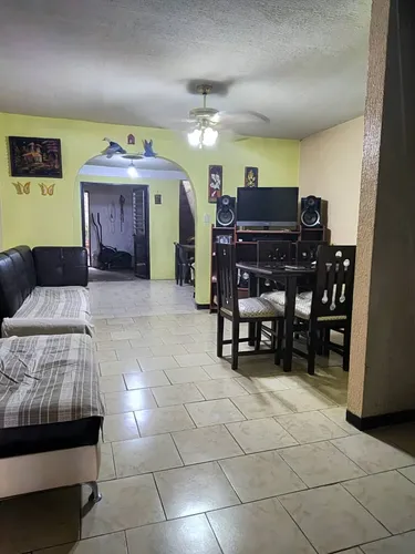 Guarenas. Altos De Copacabana K
