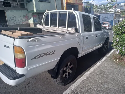 Mazda B2600 2.6 I Fl