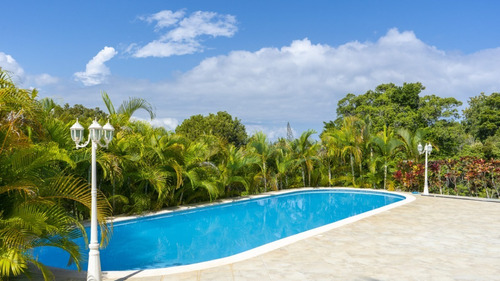 For Sale Villa En Proyecto Cerrado En Sosua En Puerto Plata  Con Piscina 