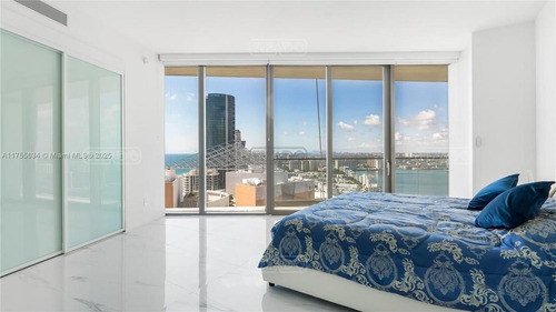 Departamento En Venta En Miami, Florida, Estados Unidos