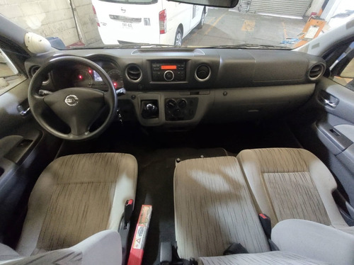 Imagen 13 de 15 de Nissan Urvan