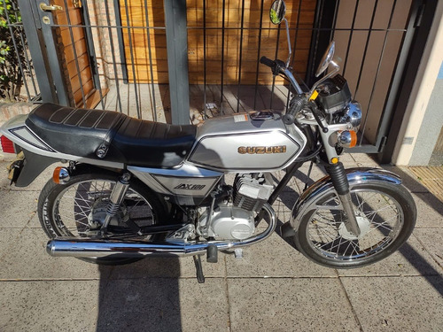 Imagen 3 de 10 de Suzuki Ax 100 2010