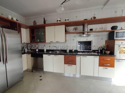 Apartamento Duplex Amoblado En Venta Urb La Soledad 25-16066 Gjg