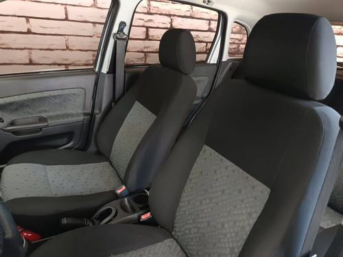 Imagem 5 de 8 de Ford Fiesta 1.6 Mpi Class Hatch 8v Flex 4p Manual