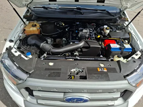 Ford Ranger 2.5 4x2 Gasolina Doble Cabina