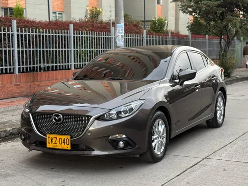 Mazda 3 2.0 Prime