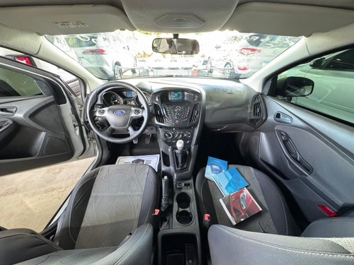 Ford Focus Focus 1.6 S 16V FLEX 4P MANUAL