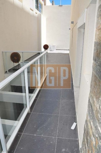 Divino Impecable Con Servicios-ref:9891