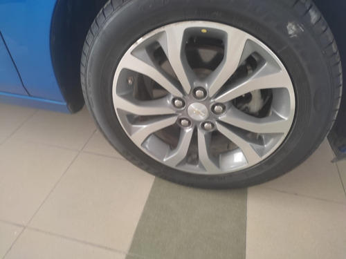 Imagen 8 de 10 de Chevrolet Cavalier Premier