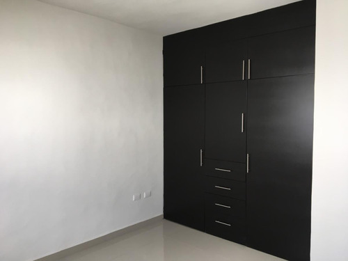 Casa En Venta En Los Arrayanes, Gómez Palacio, Durango