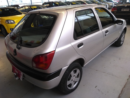Ford Fiesta 1.0 Street 8v (raridade)