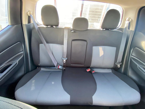 Mitsubishi L200 L200 Katana D/C 2.4 TD MT CR