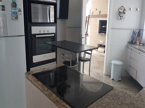 Imagem 20 de 30 de Imperdível Sobrado Com 3 Dorms Sendo 1 Suite Master, 2 Suítes, 2 Salas, Jardim, Sauna, 4 Vagas De Garagem, Piscina Com Cascata, Agende Sua Visita Correndo. - Hm3354