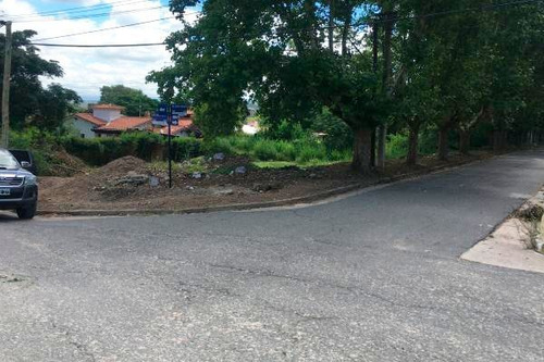 Imagen 3 de 3 de Lote En Venta De 700m2 Ubicado En La Falda