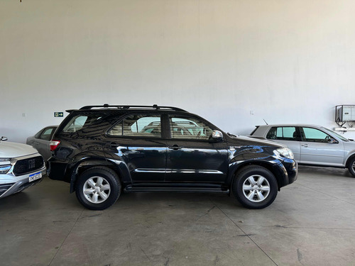 Toyota SW4 3.0 Srv 7l 4x4 Aut. 5p