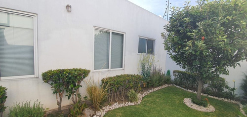 Imagen 18 de 30 de Venta De Casa De Una Planta En Metepec, Estado De Mexico