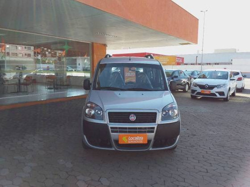 Imagem 5 de 9 de Fiat Doblò 1.8 Mpi Essence 7l 16v Flex 4p Manual
