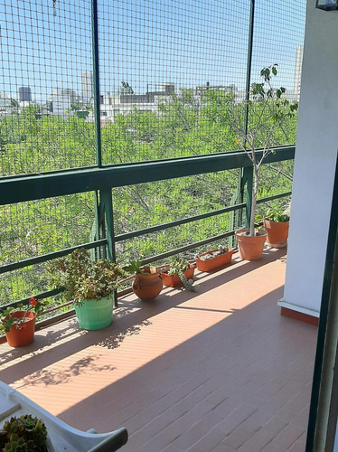 Departamento En Venta - 2 Dormitorios 1 Baño - Cochera - 72mts2 - Saavedra