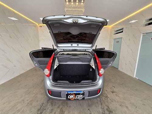 Fiat Palio 1.4 Attractive Flex 5p