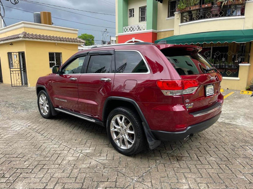 Imagen 4 de 15 de Jeep Grand Cherokee Limited Americana