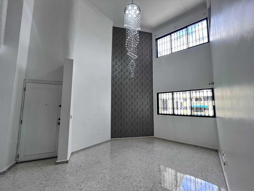 Imagen 11 de 12 de Apartamento Penthouse En Venta En Mirador Norte