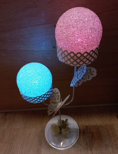 Centro De Mesa Luz Multicolor Con Mariposas Y Flores