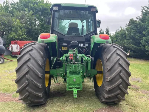 John Deere 7515 Año 2010 145 Hp