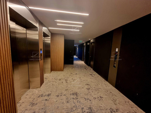Oficina En Quartier Retiro En Alquiler A Estrenar